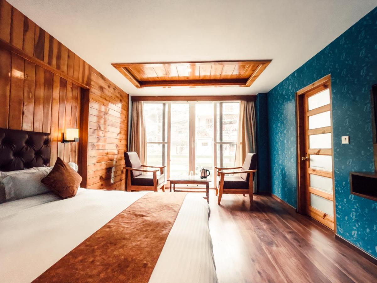 Hotel New Vistas Manāli Kültér fotó
