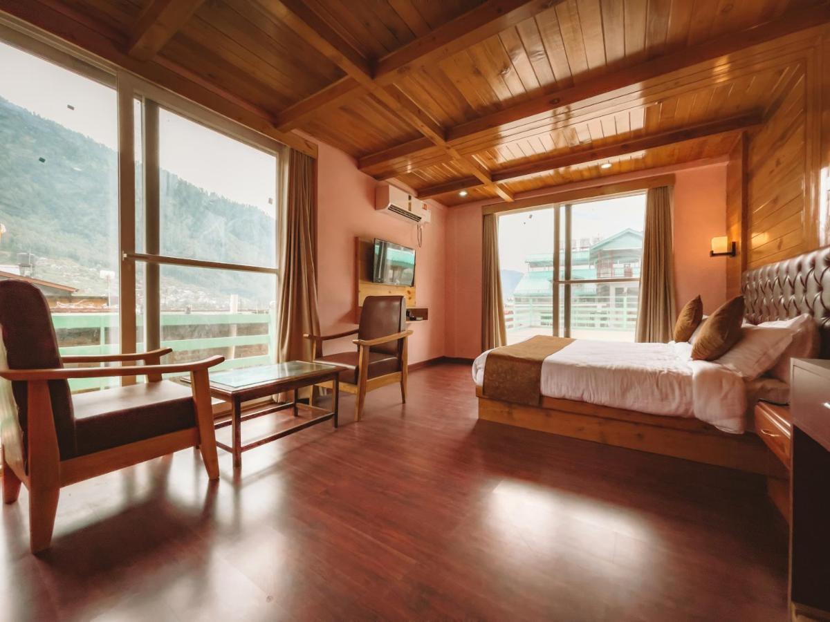 Hotel New Vistas Manāli Kültér fotó