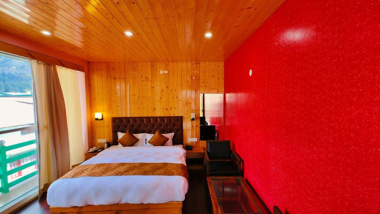 Hotel New Vistas Manāli Kültér fotó