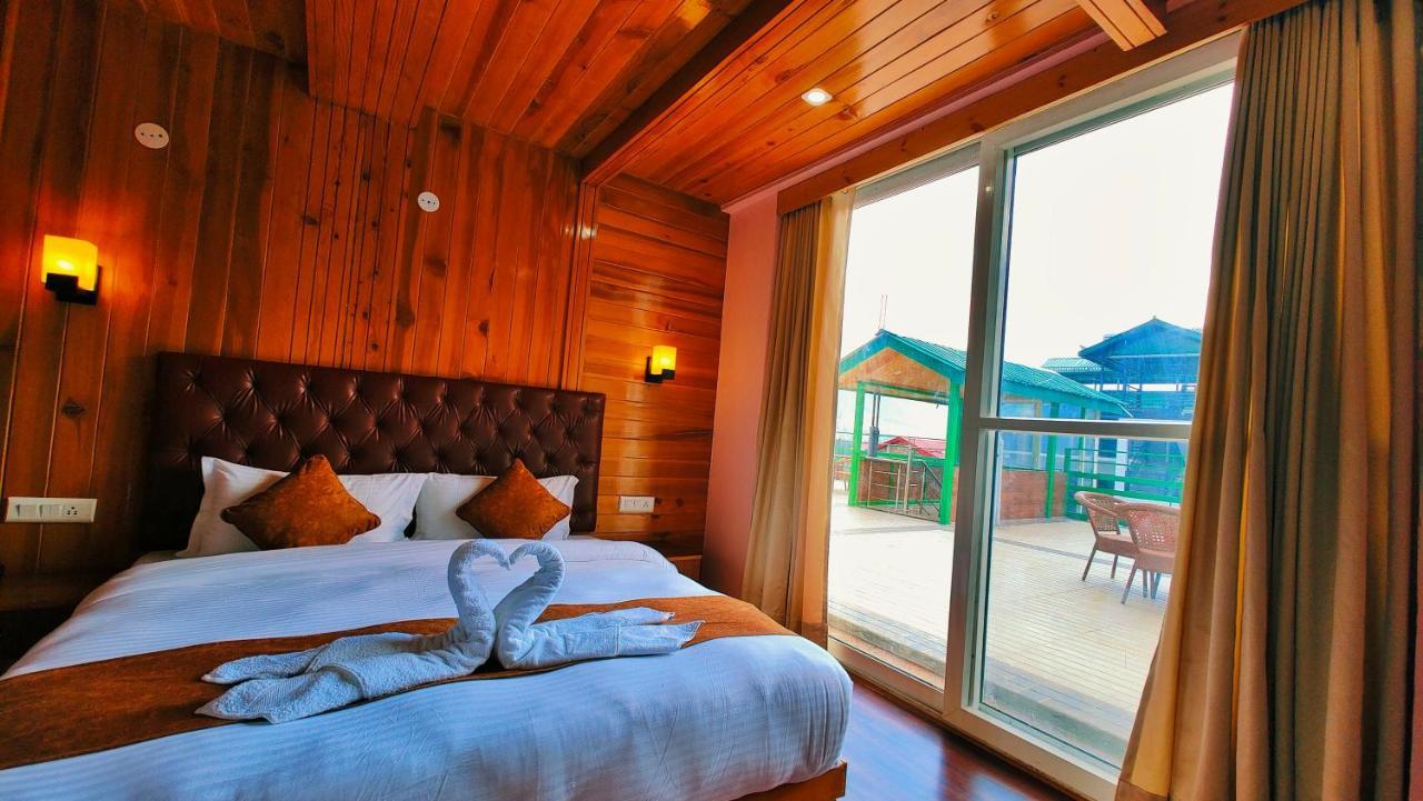 Hotel New Vistas Manāli Kültér fotó